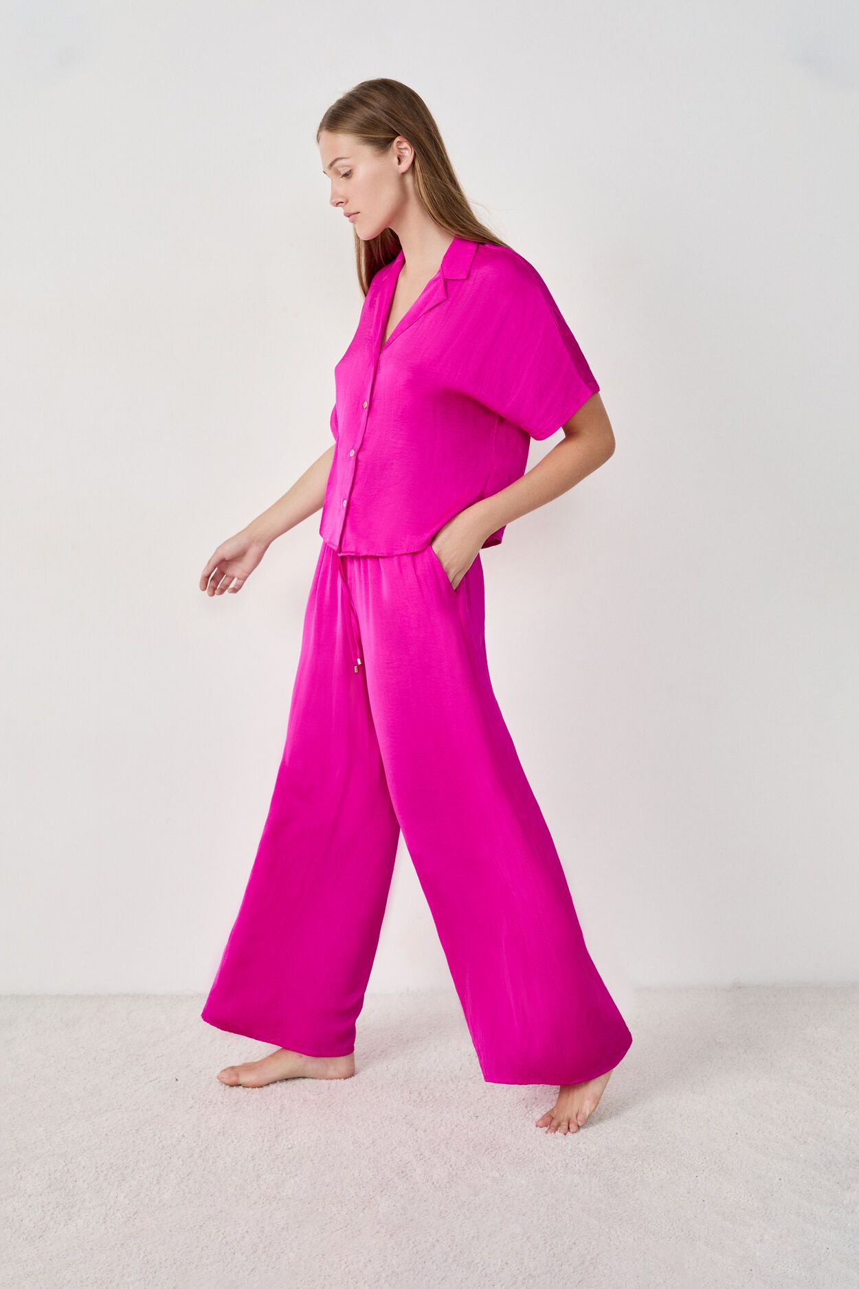 試着のみ　完売Otona satin pants(pink) 試着のみ 完売Otona satin pants(pink)
